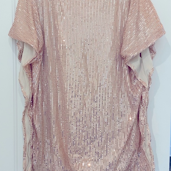 Perfect for Eras Tour!! NWOT Light The Way Sequin Shift Tunic Blouse Size Small - Picture 5 of 6